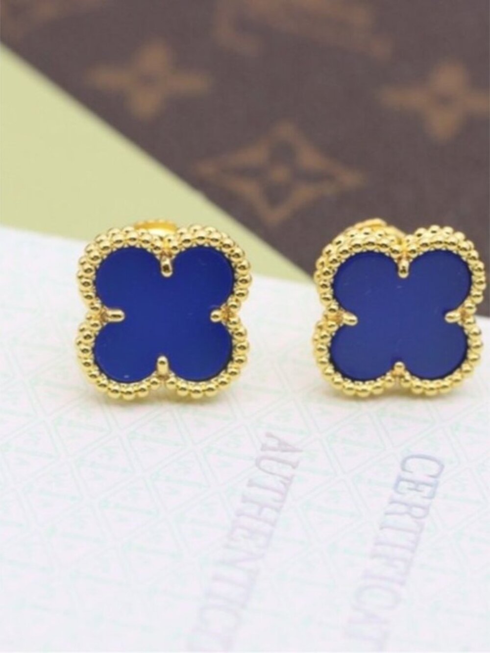 ✨✨✨ Van Cleef & Arpels Women’s Gold and Blue Earrings 💥💥💥